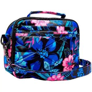 Lug Roundabout XL in Resort Black NWT Sold Out Item Price is FIRM